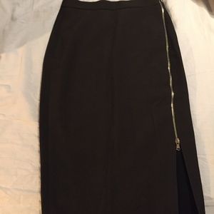 Never worn Ribbed olive green pencil skirt-Zara